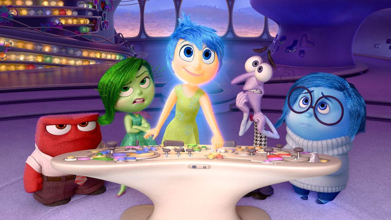five animated emotions standing together
